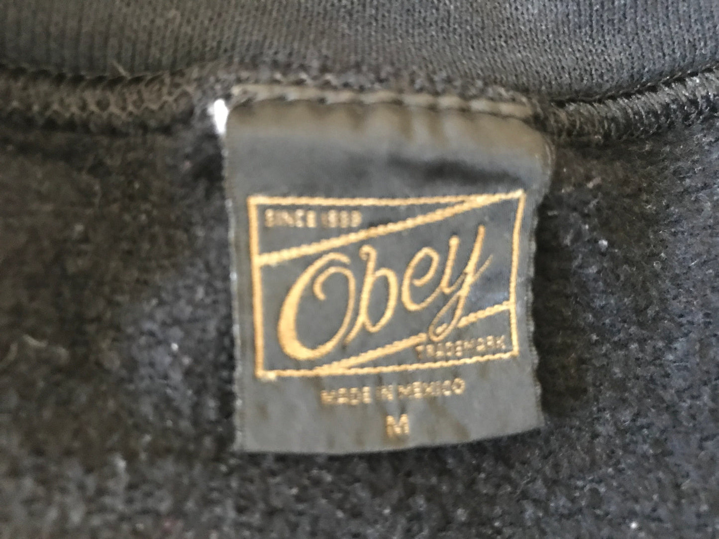 OBEY CLOTHING WORLDWIDE PROPAGANDA MEN'S PULLOVER SWEATSHIRT MEDIUM SIZE