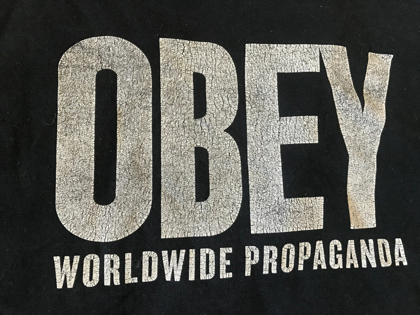 OBEY CLOTHING WORLDWIDE PROPAGANDA MEN'S PULLOVER SWEATSHIRT MEDIUM SIZE