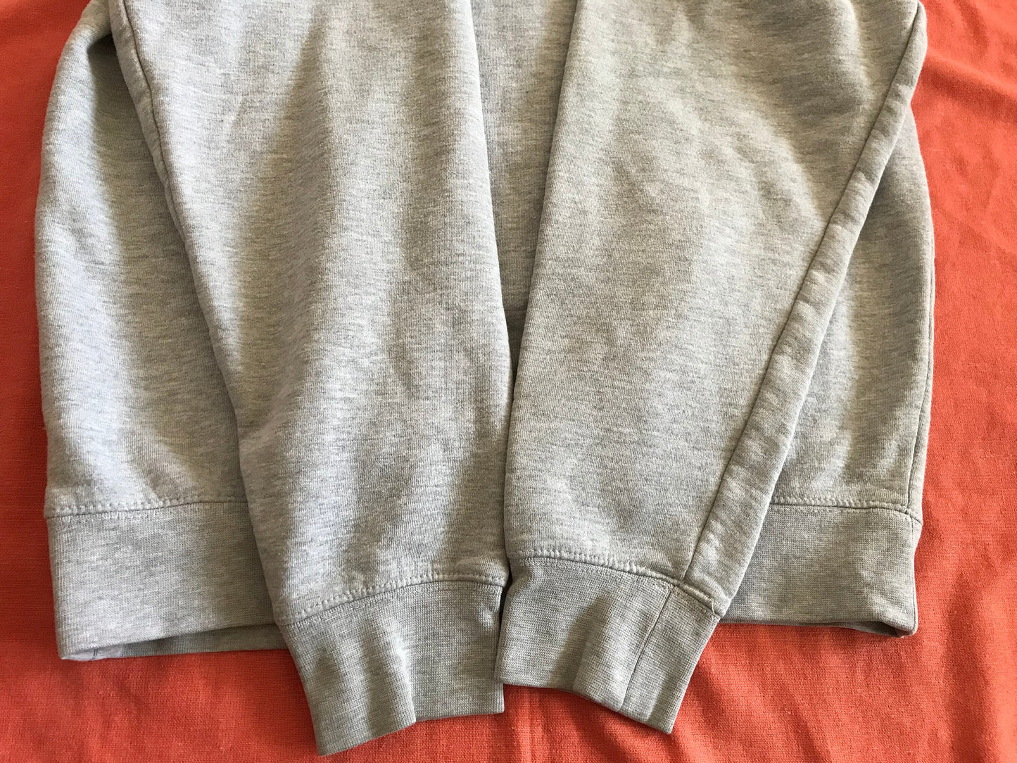 OBEY CLOTHING MEN'S UNISEX HOODIE PULLOVER SWEATER LIGHT GRAY SMALL