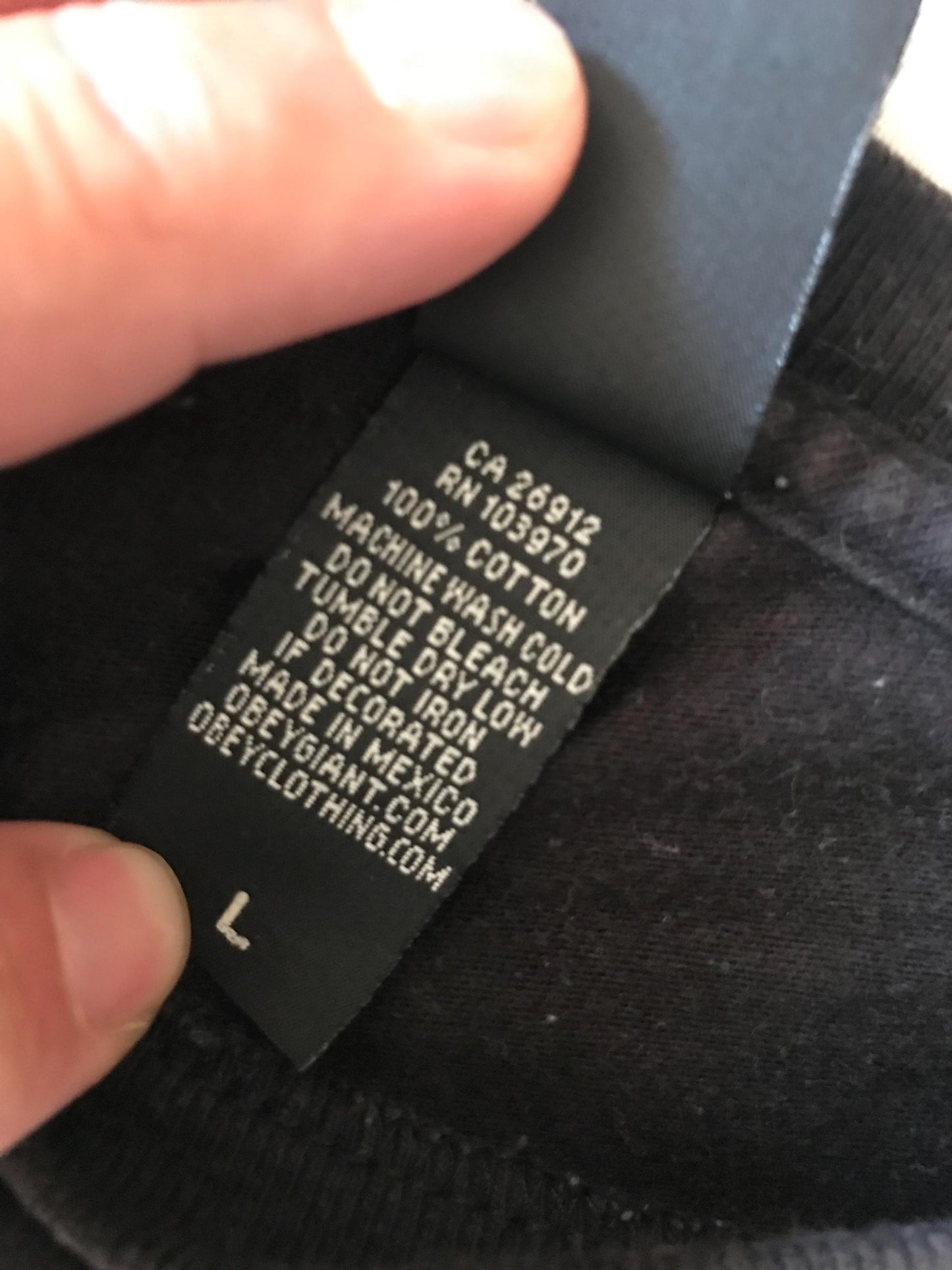 OBEY CLOTHIN OBEY GIANT MEN'S T-SHIRT BLACK LARGE Size US - STREET ART PROPAGANDA